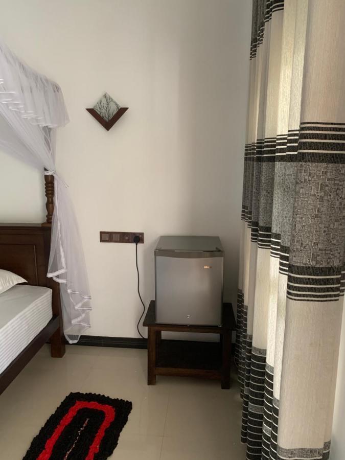 Ramesh Guesthouse Mirissa Eksteriør bilde